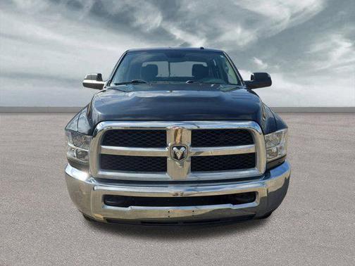 2018 RAM 2500 Tradesman Crew Cab 4x4 6'4' Box