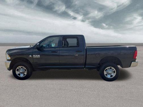 2018 RAM 2500 Tradesman Crew Cab 4x4 6'4' Box