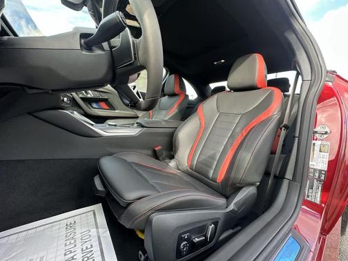 2025 BMW M240 i xDrive