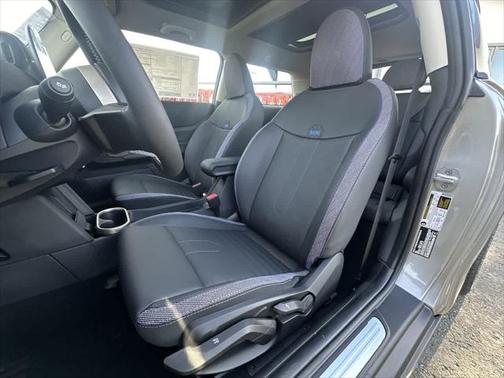 2025 MINI Hardtop Cooper