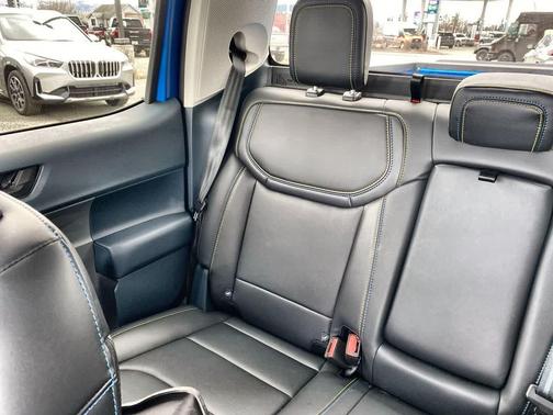 Velocity Blue 2025 Ford Maverick Lobo Standard