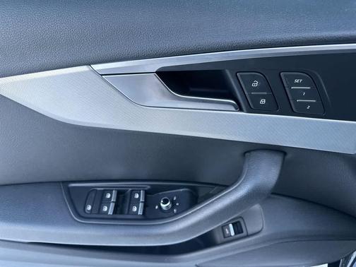 2017 Audi A4 2.0T Premium