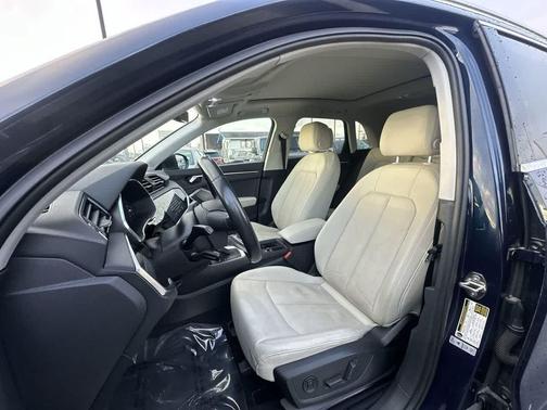 2020 Audi Q3 45 Premium Plus