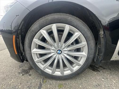 2022 BMW 740 i xDrive