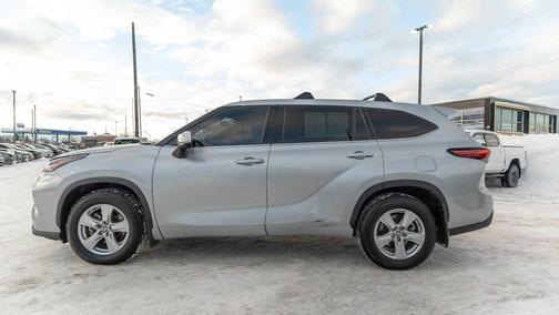 2022 Toyota Highlander L