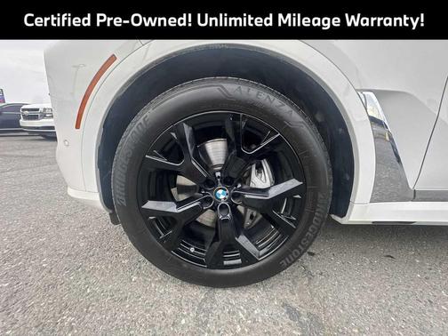 2025 BMW X7 xDrive40i