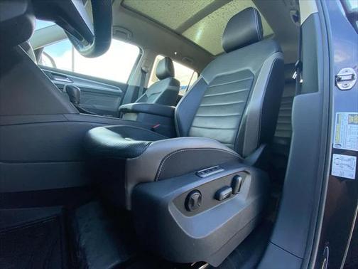 2021 Volkswagen Atlas 3.6L SEL Premium