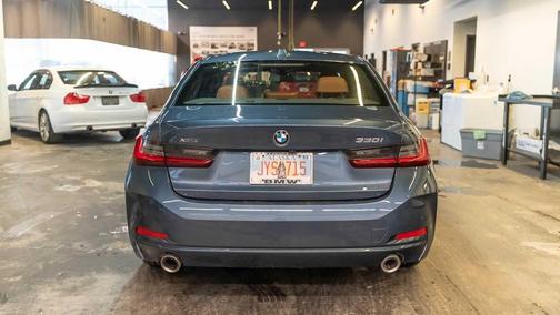 2025 BMW 330 xDrive