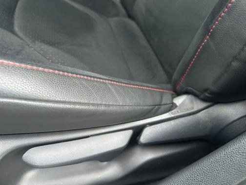 2025 Toyota GR Corolla Premium