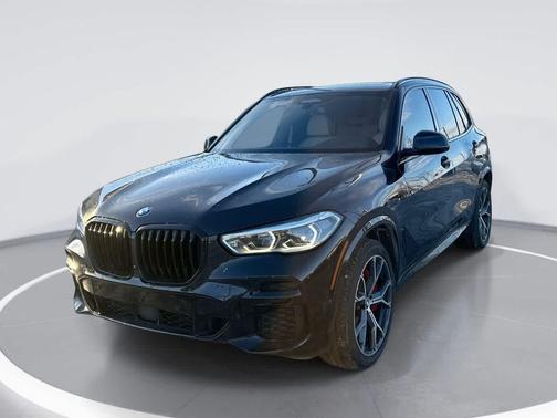 2022 BMW X5 M50i