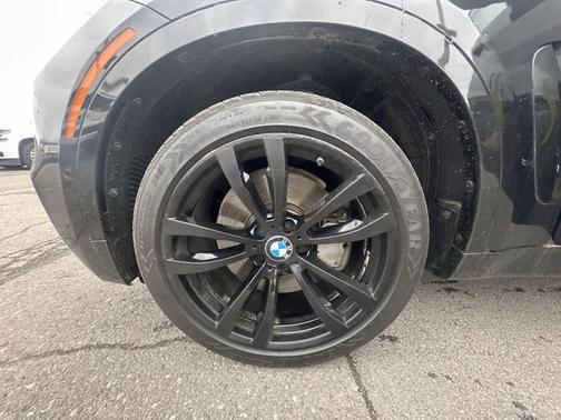 2017 BMW X6 xDrive50i