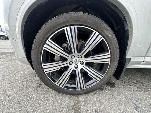 2022 Volvo XC90 T6 Inscription