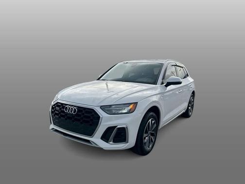 2023 Audi Q5 45 S line Premium Plus