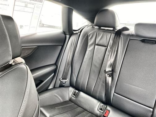 Daytona Gray Pearl Effect 2023 Audi A5 Sportback 45 S Line Premium Plus