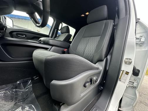 2018 Nissan Titan XD SV