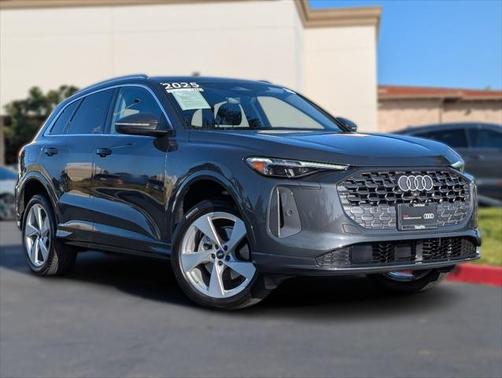 2025 Audi Q5 Premium Plus TFSI quattro S tronic