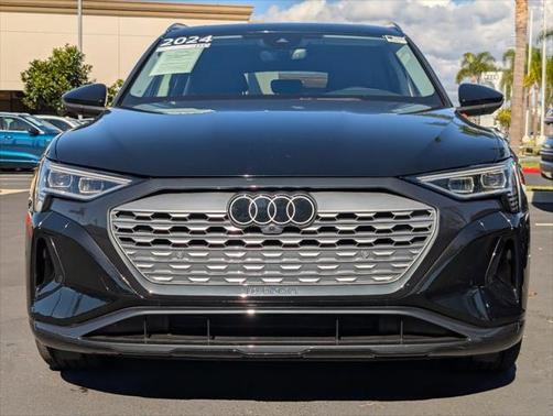 2024 Audi Q8 e-tron Premium Plus quattro