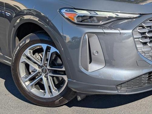 2025 Audi Q5 Premium TFSI quattro S tronic