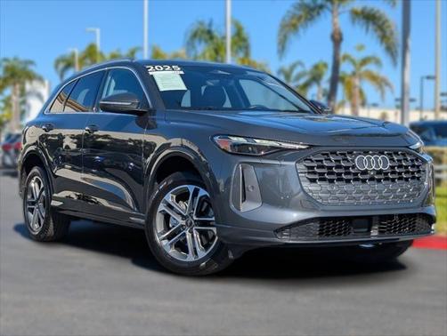 2025 Audi Q5 Premium TFSI quattro S tronic