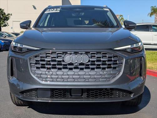 2025 Audi Q5 Premium Plus TFSI quattro S tronic