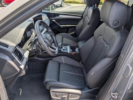 2025 Audi Q5 Premium 45 TFSI S line quattro