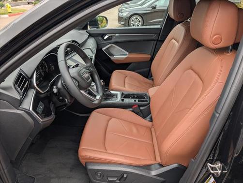 2024 Audi Q3 Premium Plus 45 TFSI S line quattro Tiptronic