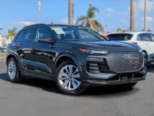 2025 Audi Q6 e-tron Premium