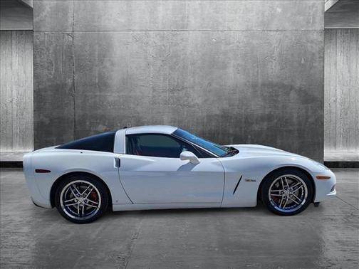 2005 Chevrolet Corvette Base
