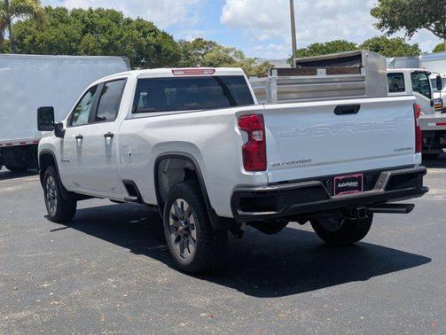 2025 Chevrolet Silverado 2500 Custom
