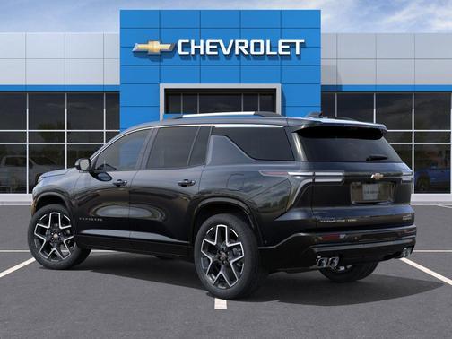 Mosaic Black Metallic 2026 Chevrolet Traverse High Country