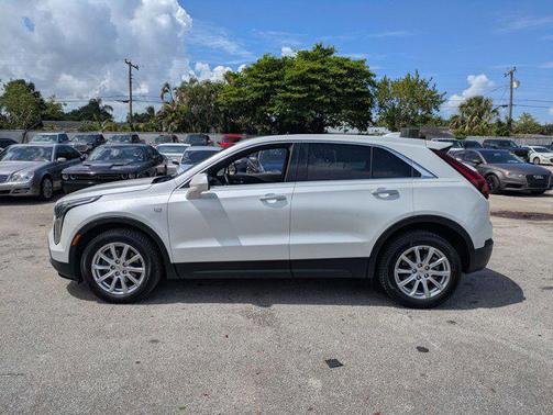 2021 Cadillac XT4 Luxury