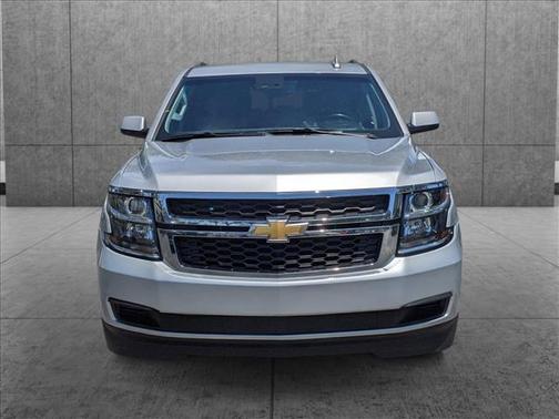 Photo 2 of 32 of 2020 Chevrolet Suburban LT