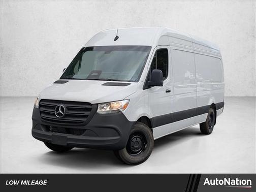 2025 Mercedes-Benz Sprinter 2500 High Roof