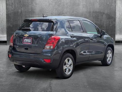 2022 Chevrolet Trax LS