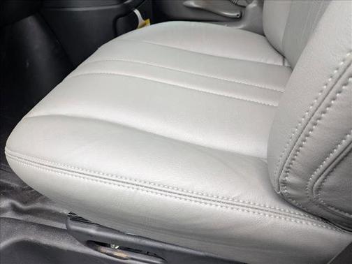 2025 Chevrolet Express 2500 RWD 2500 Regular Wheelbase WT