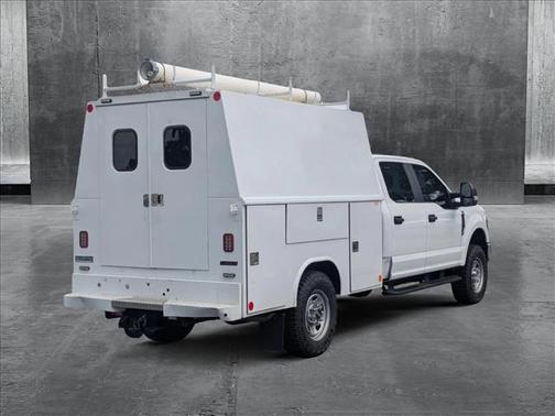 2021 Ford F-350 XL