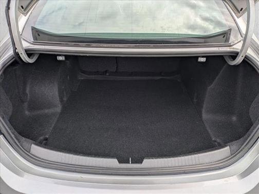 2021 Chevrolet Malibu FWD LT