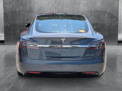 2020 Tesla Model S Long Range Plus