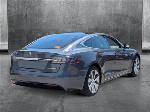 2020 Tesla Model S Long Range Plus