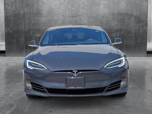 2020 Tesla Model S Long Range Plus