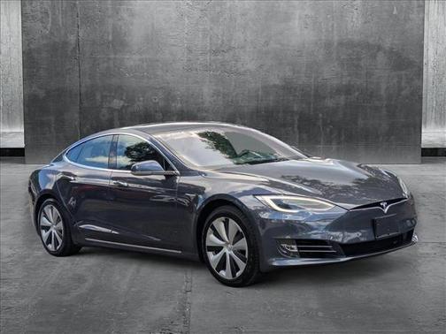 2020 Tesla Model S Long Range Plus