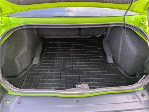 2015 Dodge Challenger R/T Plus
