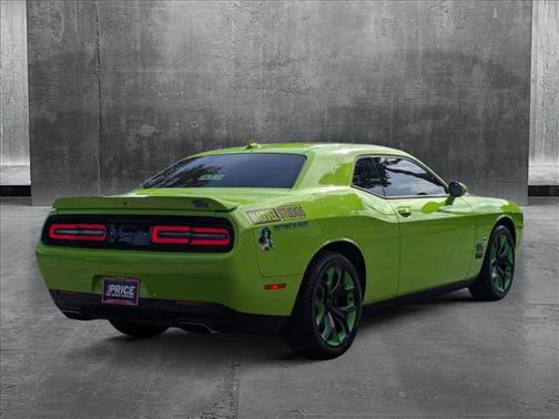 2015 Dodge Challenger R/T Plus