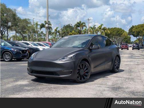 2022 Tesla Model Y Performance Dual Motor All-Wheel Drive