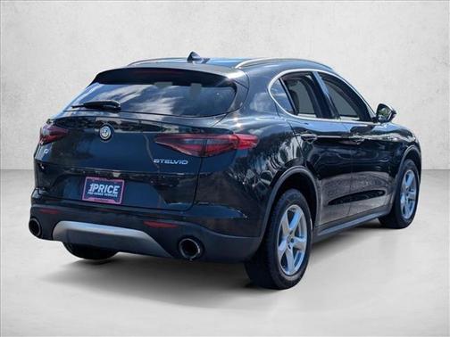 2018 Alfa Romeo Stelvio Base