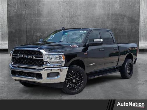 2020 RAM 2500 Tradesman Crew Cab 4X2 6'4' Box