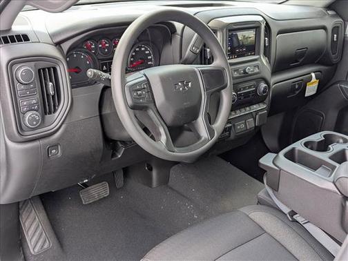 2025 Chevrolet Silverado 2500 Custom