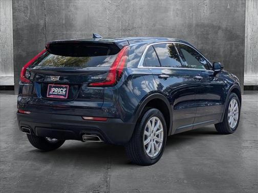 2022 Cadillac XT4 Luxury
