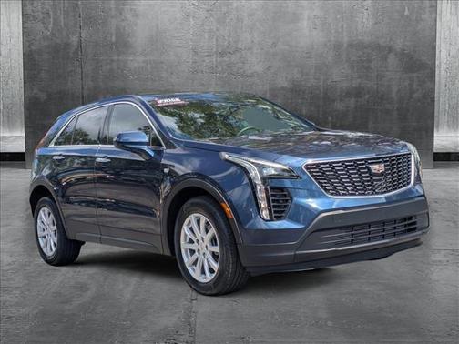 2022 Cadillac XT4 Luxury