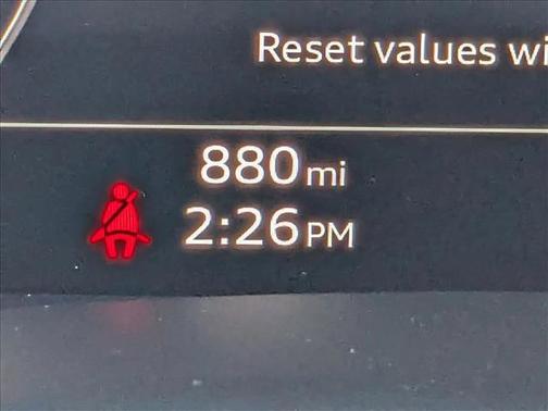 Mythos Black Metallic 2026 Audi RS Q8 4.0T